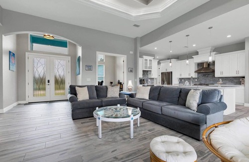 Charlotte Harbor House | 🥇 Awesome 3bd home with access to canal (CH899)