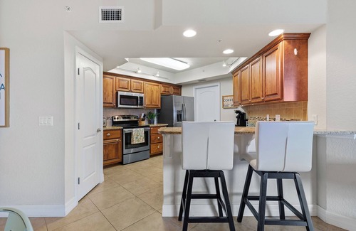 New Smyrna Beach Condo | 🌊Awesome Amenities-Great Location-Balcony-2BR Oceanwalk 17-302🌊