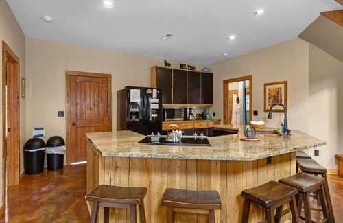 Fairview Cabin | Awesome amenities—hot tub, pool table, foosball and outdoor/indoor fireplaces!