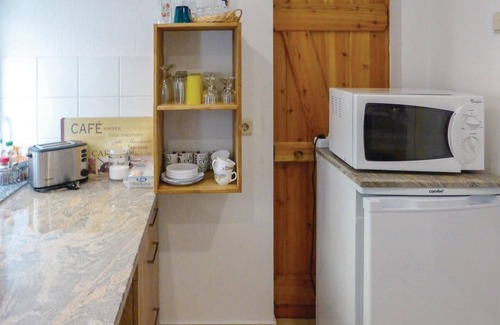Halsbach Apartment | Awesome apartment in Freiberg with WiFi