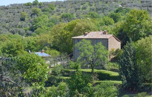 Paciano Apartment | Awesome Apartment In Paciano With Wifi