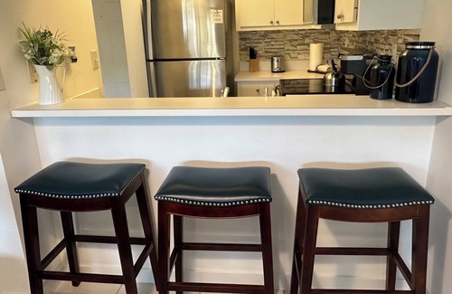 Central Naples Apartment | Awesome Apartment near the Beach