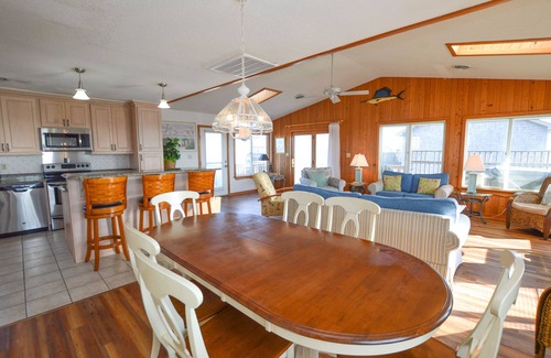 South Nags Head House | Awesome 'D' has a hot tub for your family vacation entertainment
