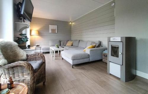 The Ardennes House | Awesome Home In Baraque De Fraiture