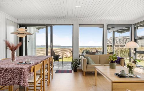 Hvidbjerg Strand House | Awesome Home In Børkop