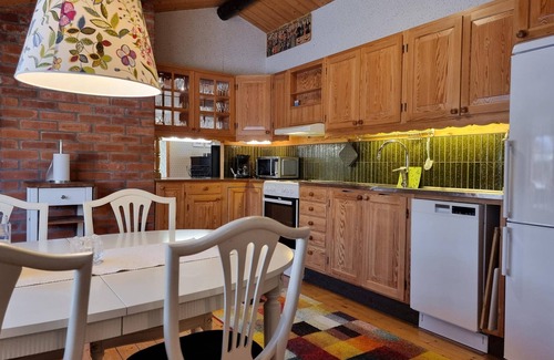 Broddetorp House | Awesome home in Broddetorp with WiFi