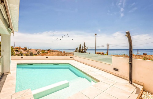 La Cala del Moral House | Awesome home in Cala del Moral