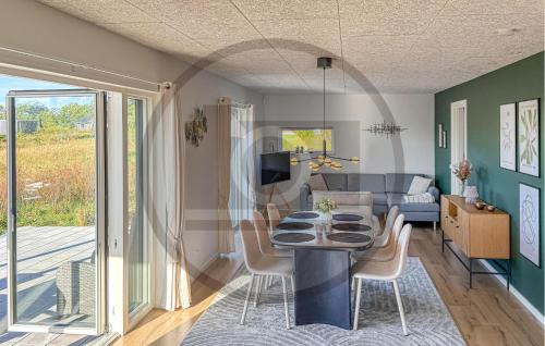 Odde House | Awesome Home In Hadsund With Sauna