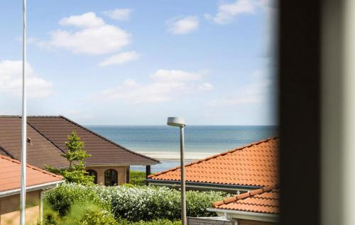 Odde House | Awesome Home In Hadsund With Wifi