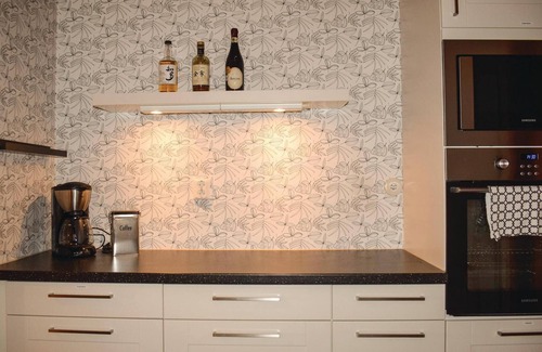 Steninge House | Awesome home in Haverdal with WiFi