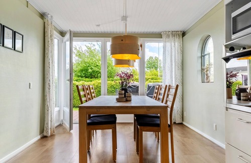 Hejlsminde Strand House | Awesome home in Hejls with WiFi