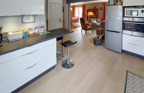 Hennebont House | Awesome home in Hennebont with WiFi