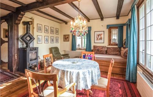 Knringue House | Awesome Home In Knoeringue With Sauna