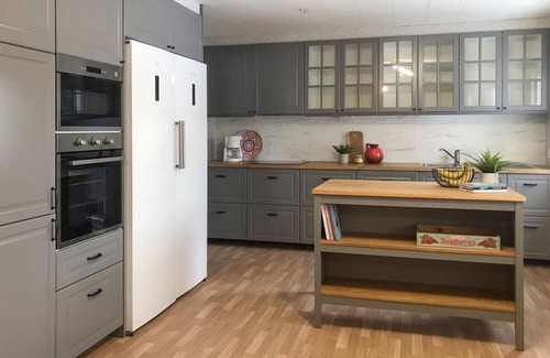 Kvillsfors House | Awesome home in Kvillsfors with WiFi