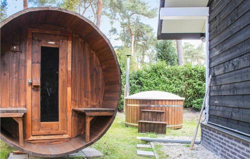 Langstraat House | Awesome Home In Meijel With Sauna