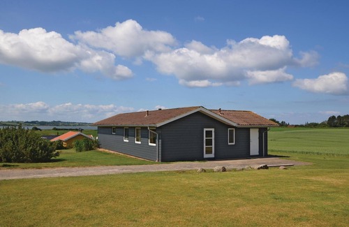 Faldsled House | Awesome home in Millinge with WiFi