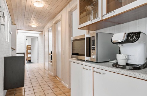 Houvig House | Awesome home in Ringkøbing with WiFi