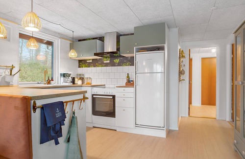 Ronbjerg House | Awesome home in Roslev with WiFi