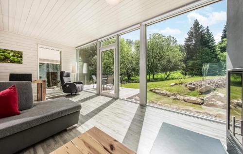 Ruhla House | Awesome Home In Ruhla With Wifi
