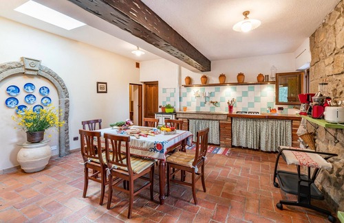 Seggiano House | Awesome home in Seggiano GR