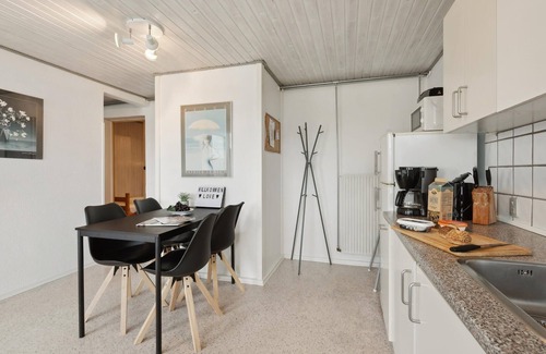 Kegnæshøj House | Awesome home in Sydals with WiFi
