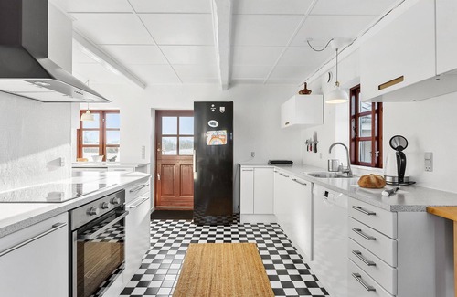 Langeland Municipality House | Awesome home in Tranekær with kitchen