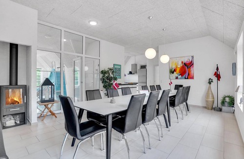 Øby House | Awesome home in Ulfborg with sauna