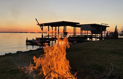 West Livingston House | Awesome Lake House