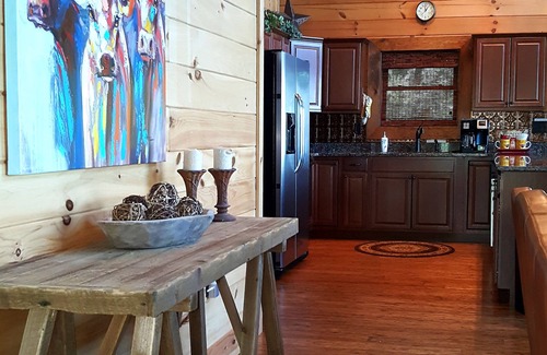 Almond Cabin | Awesome long range views of Smoky Mts., minutes to NOC, Tsali, and Lake Fontana