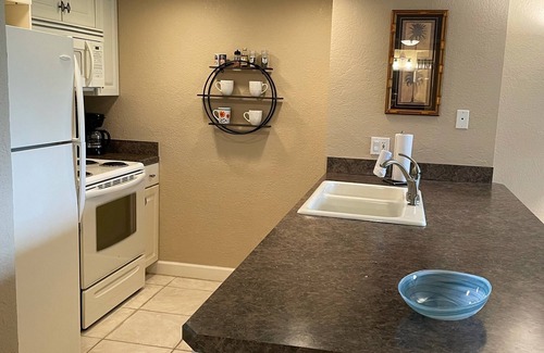 Burnt Store Marina Condo | Awesome Marina Condo! Summer Rates! Stay/Play less than Hotels! Tarpon Fishing
