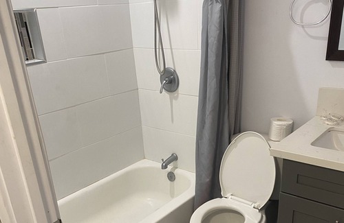 Vernon Apartment | Awesome stay in LA