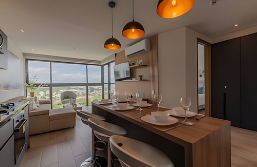 El Cabrero Apartment | Awesome View Historic Center, Castle and Sea 2BR