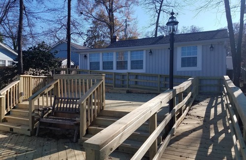 Wetumpka House | AWESOME view on lakefront property w/decks and dock on Lake Jordan