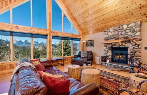 Windcliff Estates House | Awestruck Home