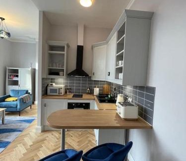 Southsea Apartment | Axel House - 1 Bed Flat