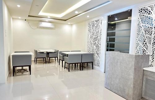 Kondapur Hotel | Axon Business Hotel Kondapur HITEC City Hyderabad