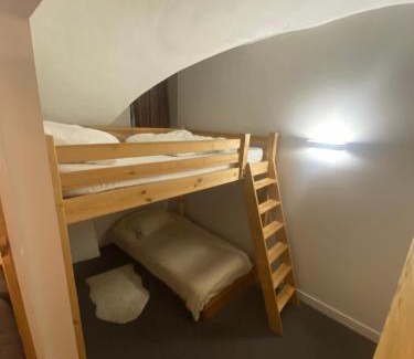 Monetier-les-Bains Apartment | Aya, appartement moderne dans le cœur du village