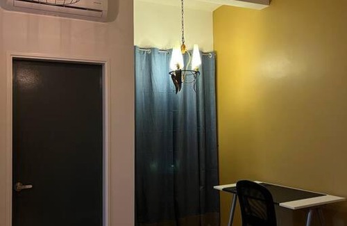 Kota Warisan Villa | Ayden Modern homestay klia ( Netflix / wifi / free snacks )