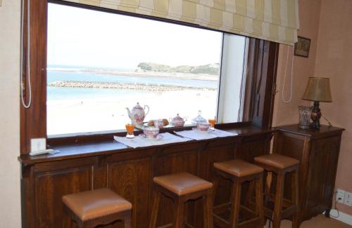 Saint-Jean-de-Luz City Center Apartment | Ayenac