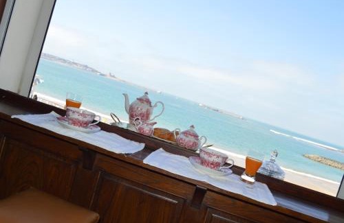 Saint-Jean-de-Luz City Center Apartment | Ayenac
