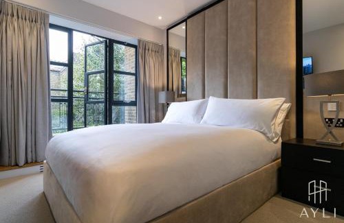 Kensington Apartment | AYLI - As You Like It