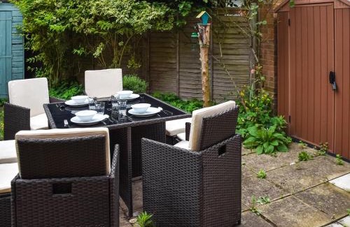 Burnham Thorpe House | Ayres Cottage