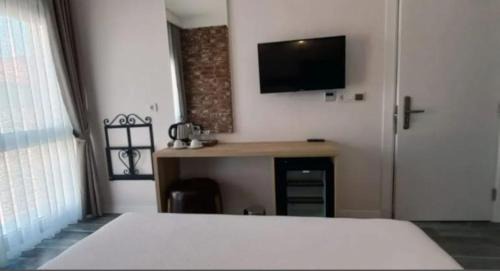 Ayvalik City Center Hotel | Ayvalik Cihan Otel
