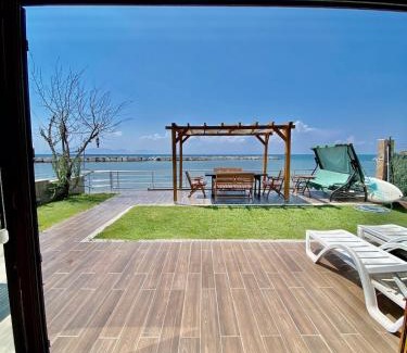 Altınova House | Ayvalik Seafront Villa Mansion Summer House in Ayvalik