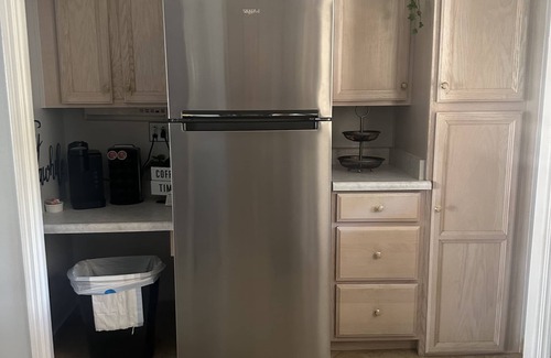 Haven Green Valley East Villa | ~AZ~1BR & pullout, Very Nice, Newly Renovated, with washer, dryer, & dishwasher.