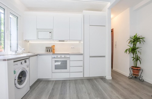 Nervion House | AZAHAR GRAN PLAZA - Fantastic apartment located in Seville with free WiFi.