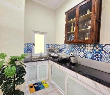 Ba Dinh Apartment | Azalea Apartment