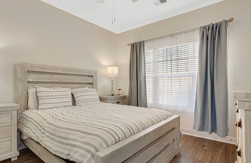 Socastee House | Azalea Lakes Myrtle Beach Escape