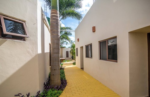 Alfredo V. Bonfil House | AZCAPRI® Villa Boutique & Spa -4 Double Beds- NEW!