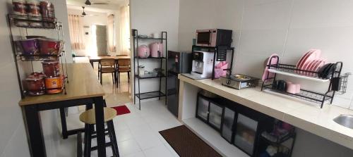 Kuala Terengganu House | AzGanuHomestay Gong Badak